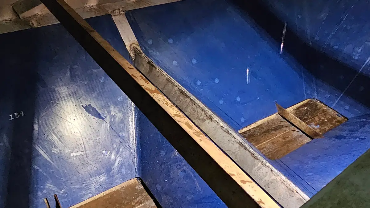 limitless-lining-uhmw-plastic-liners-concrete-cement-production-1200
